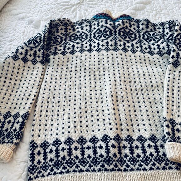 1940-50 Norwegian Wool Cardigan Sm Black White Med  Turquoises Braid Trim - Picture 5 of 8